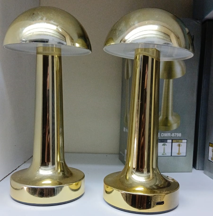 Table Lamp / Bedside Lamp